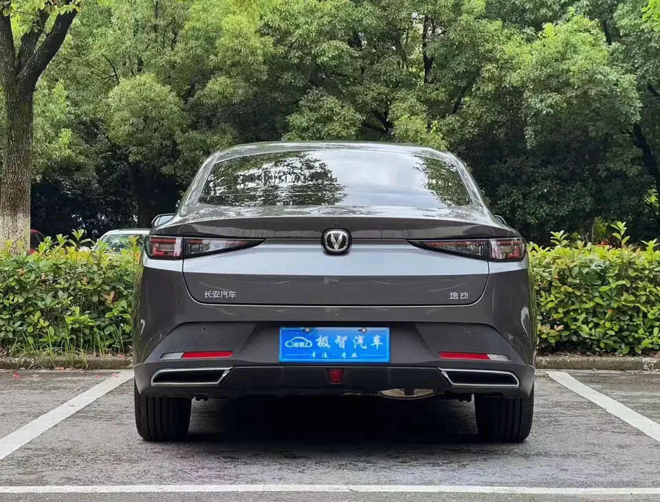 Changan Escape Escape 2024 1.5T DCT flagship model 2024 — thumbnail 2
