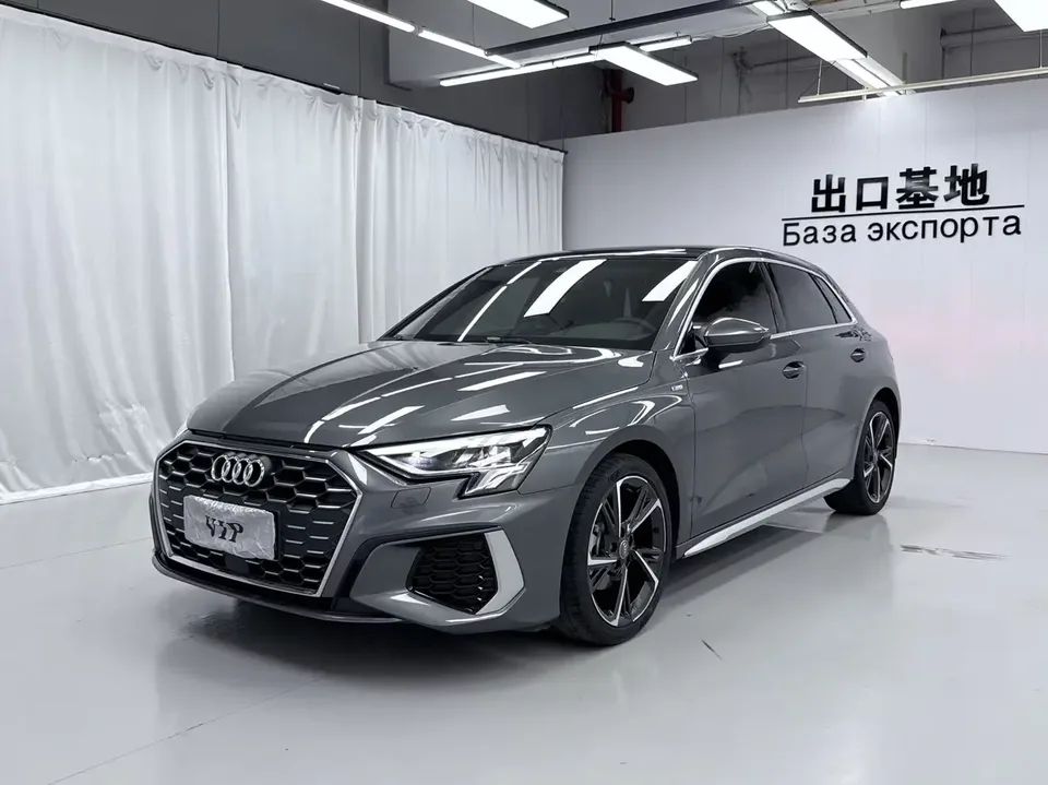Audi A3 Audi A3 2021 Sportback 35 TFSI Stylish and sporty 2022 — photo 1, buy with delivery to Moscow