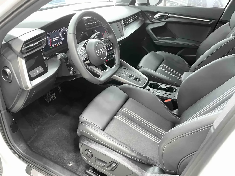 Audi A3 Audi A3 2023 A3L Limousine 35 TFSI facelift: stylish and sporty 2023 — thumbnail 5