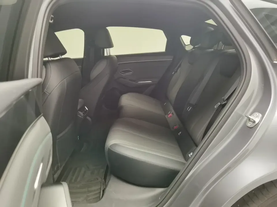 BYD Qin L DM Qin L DM 2025 Intelligent Driving Edition DM-i 80KM Leading Edition 2025 — thumbnail 3