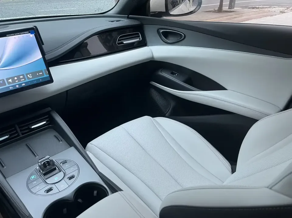 BYD Seal 06DM Seal 06DM 2025 DM-i 80KM Premium Edition 2025 — thumbnail 2
