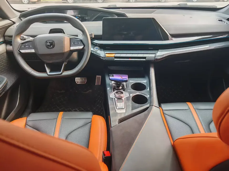 Changan UNI-V Changan UNI-V 2024 1.5T Premium Sports 2024 — thumbnail 4