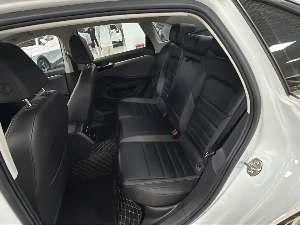 Volkswagen Sagitar Sagitar 2022 280TSI DSG Beyond Edition 2022 — thumbnail 3