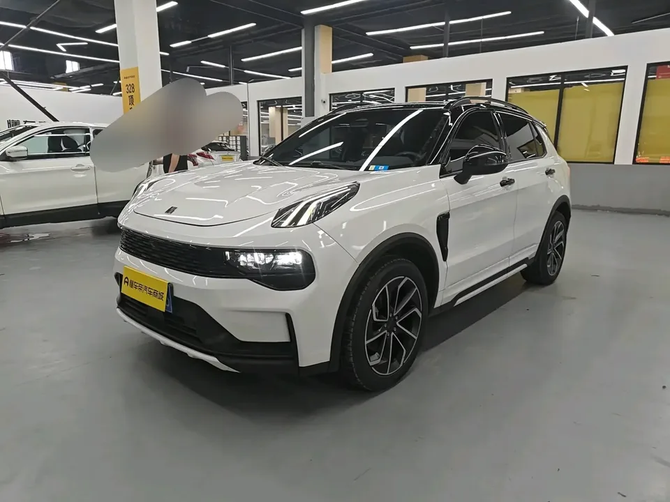 Lynk & Co 01 Lynk & Co 01 2023 EM-F PM 2023 — photo 1, buy with delivery to Moscow