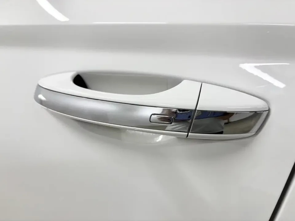 Volkswagen Tharu tuyue 2022 280TSI 2WD Deluxe Edition 2022 — thumbnail 3