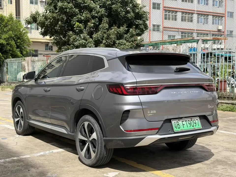 BYD Song PLUS DM Song PLUS DM 2021 DM-i 110KM 2WD Flagship 2022 — thumbnail 2