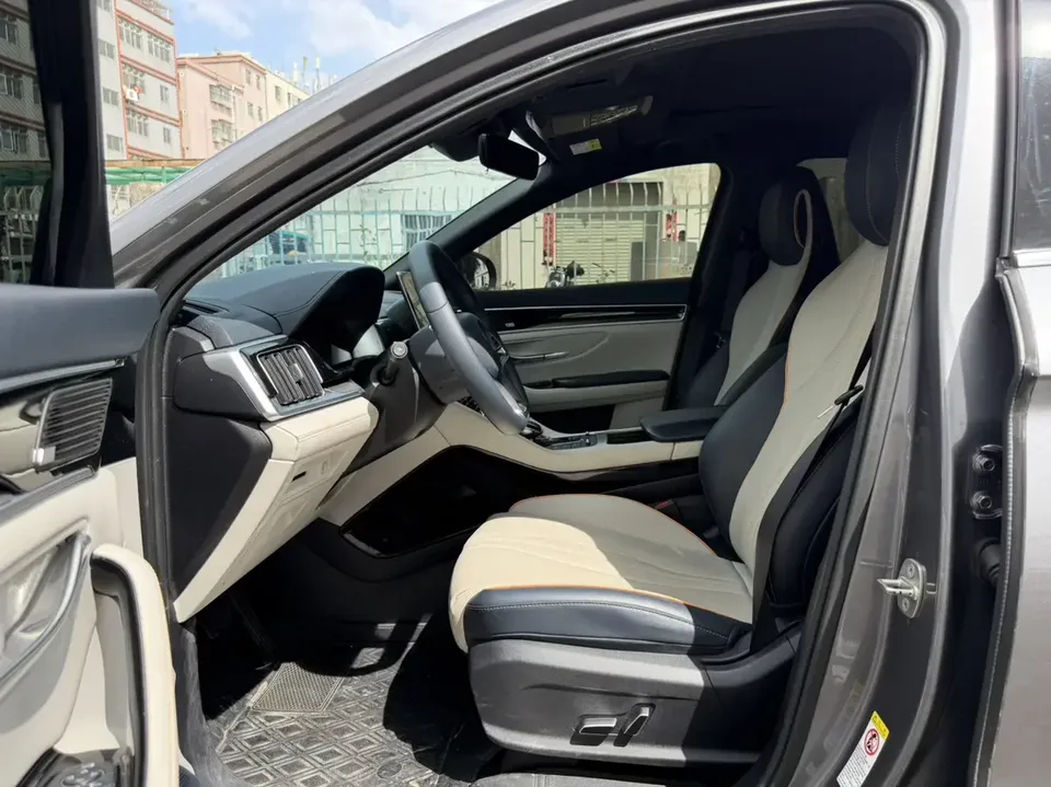 BYD Song PLUS DM Song PLUS DM 2021 DM-i 110KM 2WD Flagship 2022 — thumbnail 4