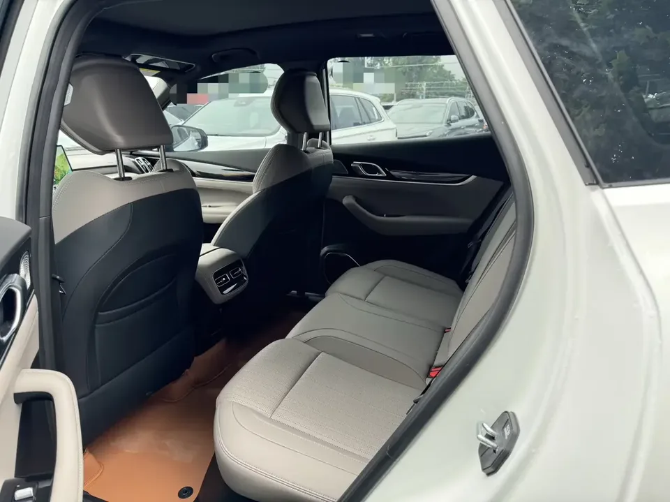 Geely Atlas L Boyue L 2025 The fourth generation 1.5TD DCT Jinxiu 2025 — миниатюра 3