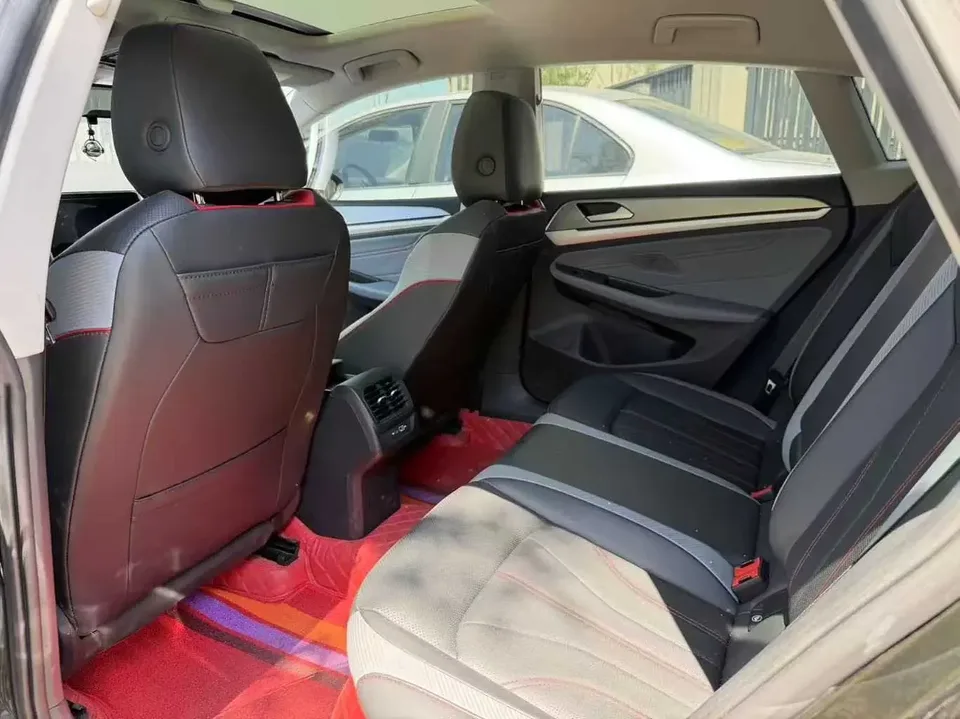 Volkswagen Lamando Lingdu 2022 Lingdu L 280TSI DSG Cool Edition 2022 — thumbnail 3
