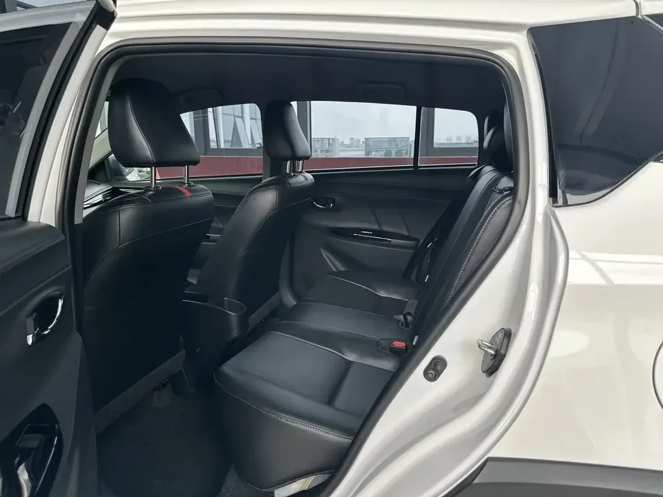 Toyota Yaris L YARiS L to dazzle 2022 X 1.5L CVTPLUS 2022 — thumbnail 4