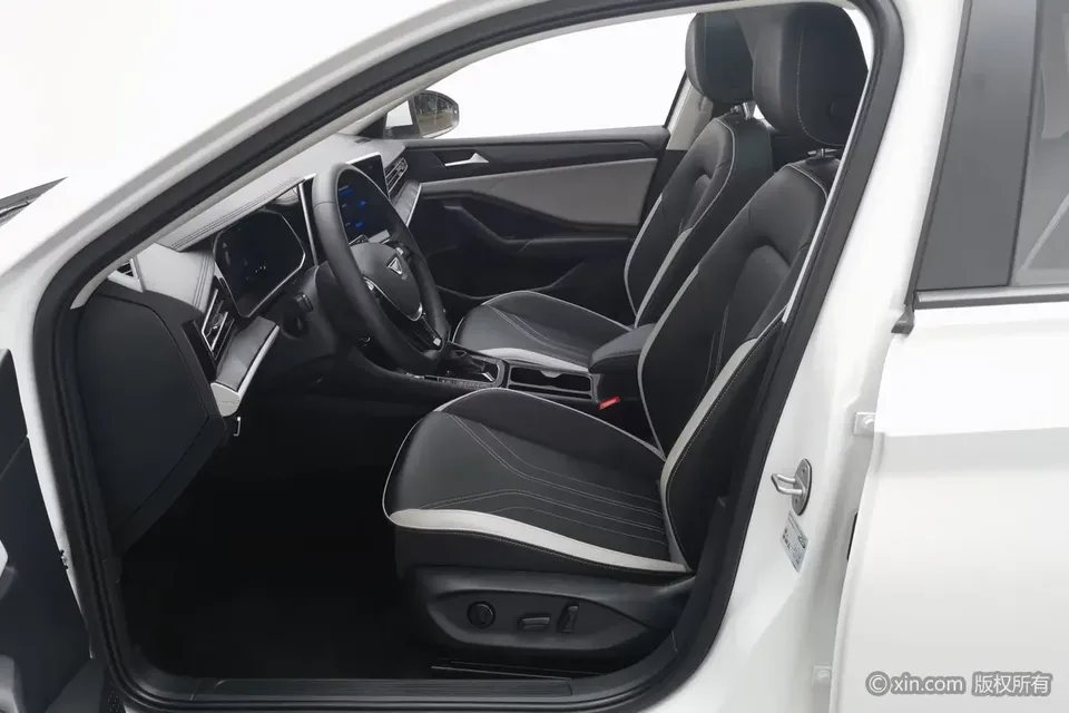 Jetta VA7 Jetta VA7 2025 1.4T First Come First Served Edition 2025 — thumbnail 5