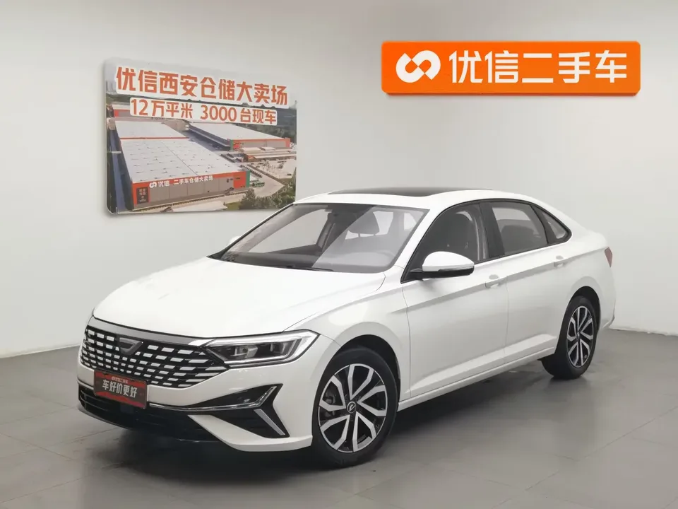 Jetta VA7 Jetta VA7 2025 1.4T First Come First Served Edition 2025 — photo 1, buy with delivery to Moscow