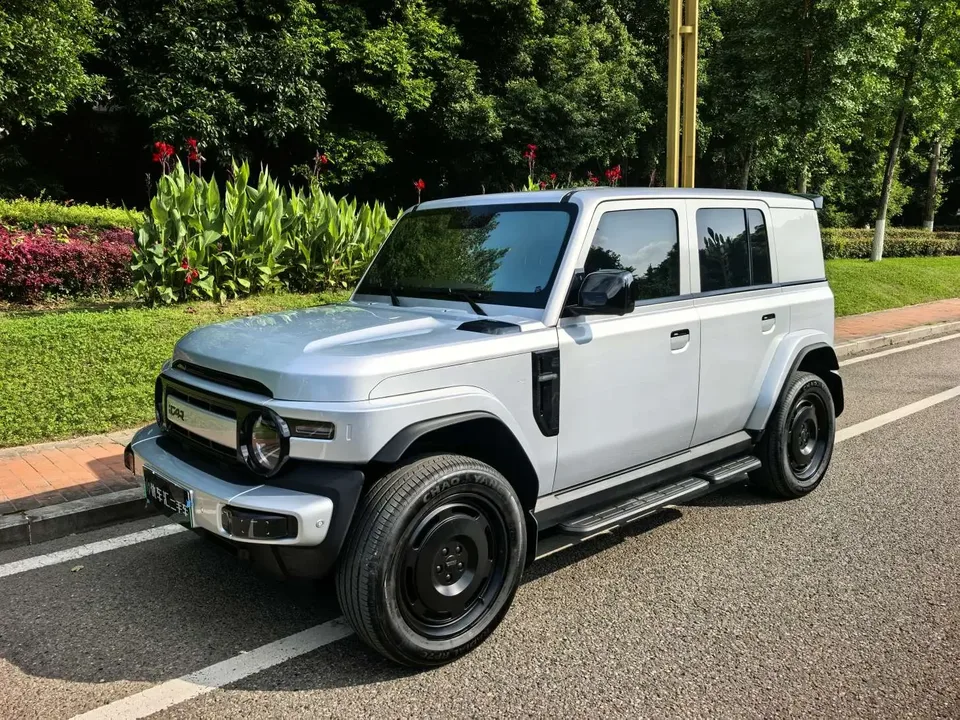 iCAR Super V23 iCAR Super V23 2025 550 2WD Smart Driving Edition 2025 — photo 1, buy with delivery to Moscow
