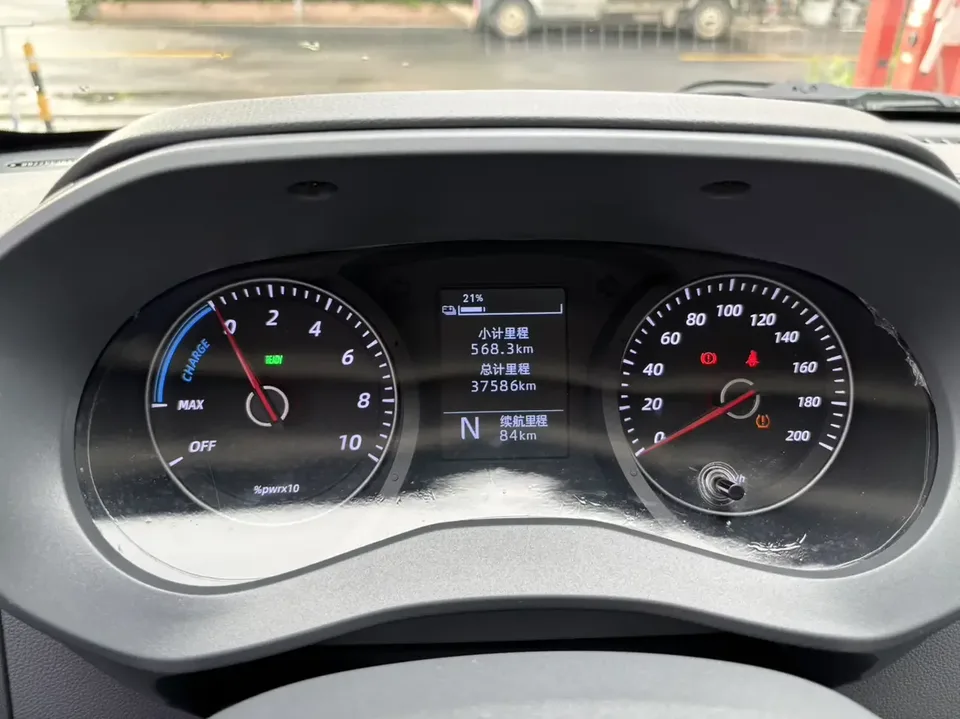 Wuling Yangguang Wuling Yangguang 2025 400km Comfortable 6-seater Coach 2025 — thumbnail 5