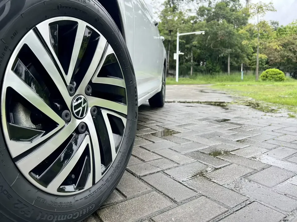 Volkswagen Lavida Lavida 2023 1.5L Automatic Fully Edition 2022 — thumbnail 4
