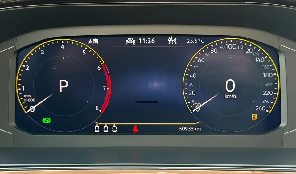 Volkswagen Tharu tuyue 2022 280TSI 2WD Deluxe Edition 2022 — thumbnail 4