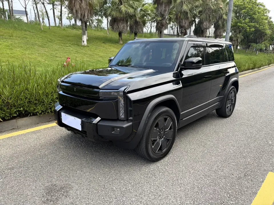 iCAR 03T iCAR 03T 2024 Two-wheel drive long-range version 2024 — photo 1, buy with delivery to Moscow