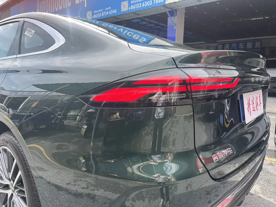 Geely Emgrand emgrand 2026 5th Generation 1.5T DCT Flagship Model 2025 — thumbnail 2
