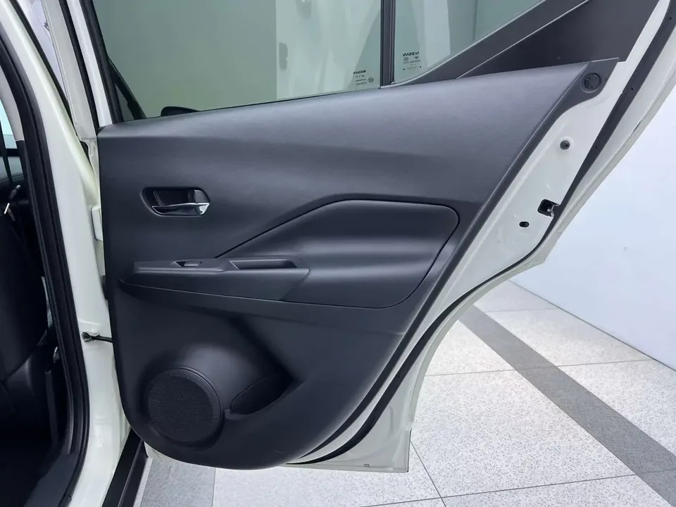 Nissan Jinke Jinke 2022 1.5L XV TOP CVT Flagship Edition 2022 — миниатюра 3