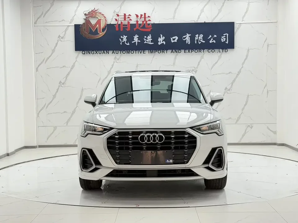 Audi Q3 Audi Q3 2022 35 TFSI Stylish Dynamic 2022 — photo 1, buy with delivery to Moscow