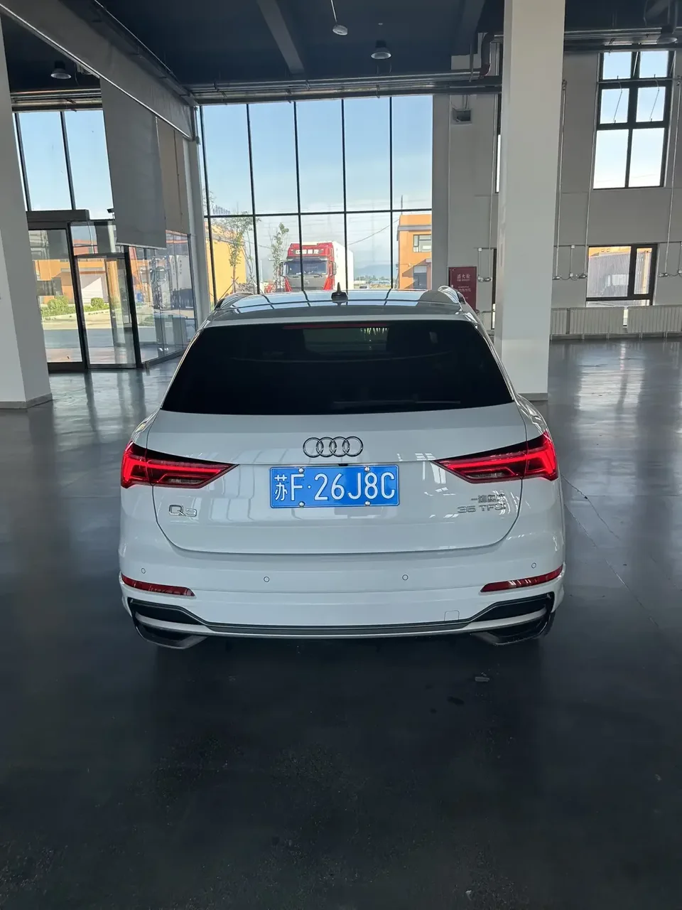 Audi Q3 Audi Q3 2022 35 TFSI Stylish Dynamic 2022 — thumbnail 2