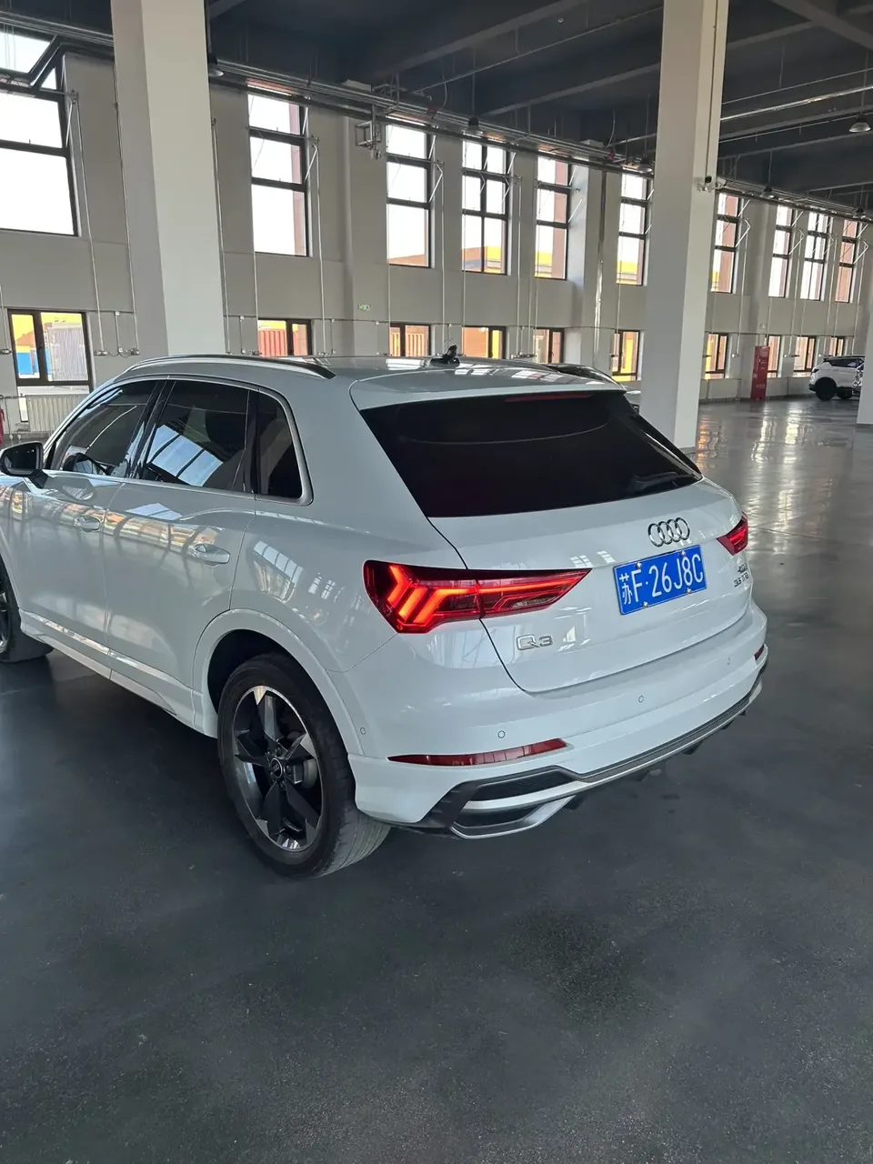 Audi Q3 Audi Q3 2022 35 TFSI Stylish Dynamic 2022 — thumbnail 3