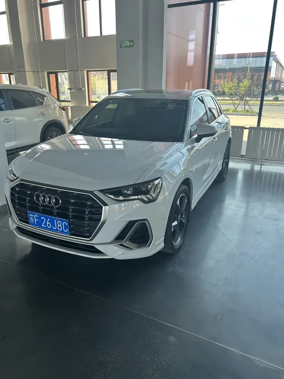 Audi Q3 Audi Q3 2022 35 TFSI Stylish Dynamic 2022 — photo 1, buy with delivery to Moscow