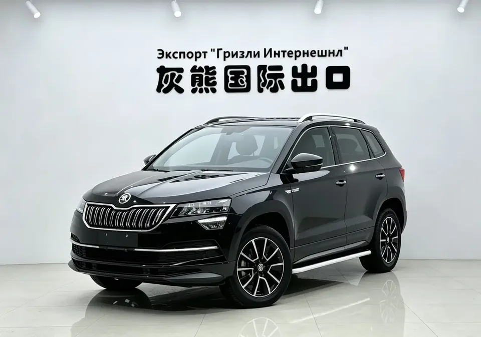 Skoda Karoq Korok 2022 TSI280 Premium Edition 2022 — photo 1, buy with delivery to Moscow
