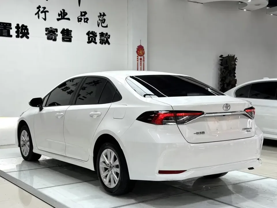 Toyota Corolla Corolla 2023 1.2T S-CVT Elite Edition 2023 — thumbnail 2