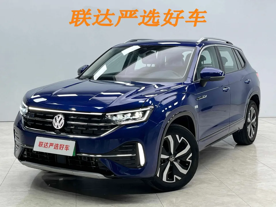 Volkswagen Tayron GTE Tanyue GTE 2023 280TSI Luxury Plus Advanced Edition 2023 — photo 1, buy with delivery to Moscow