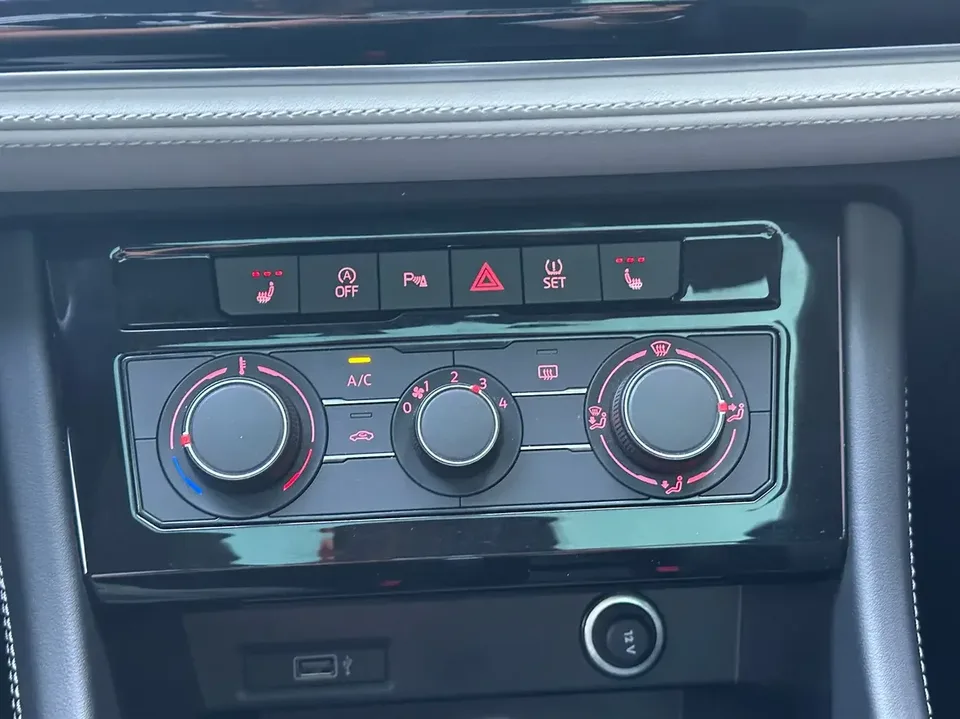 Jetta VS7 Jetta VS7 2023 280TSI Automatic Progressive Edition 2023 — миниатюра 3
