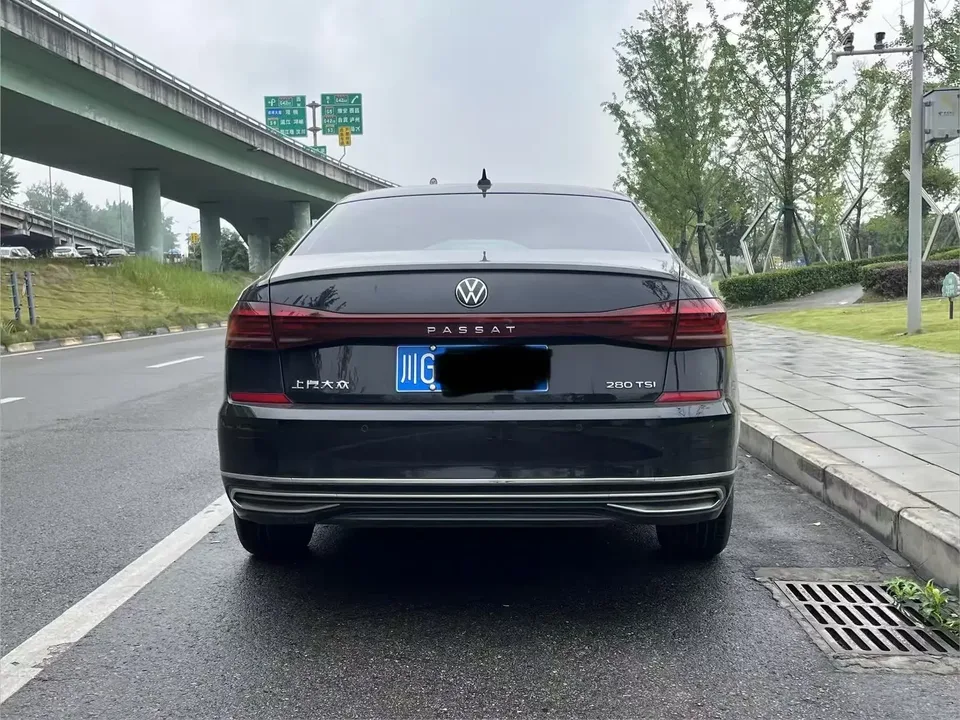 Volkswagen Passat Passat 2023 Modified 280TSI Starry Sky Elite Edition 2023 — thumbnail 2