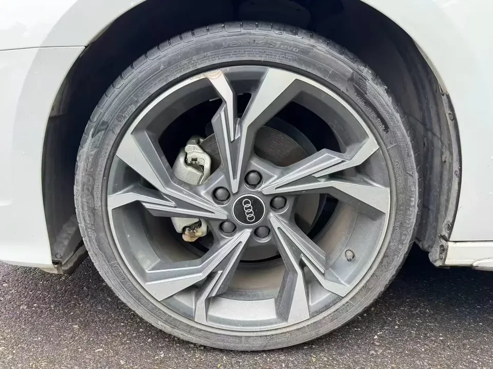 Audi A3 Audi A3 2022 Sportback 35 TFSI Luxury Sports 2022 — thumbnail 4