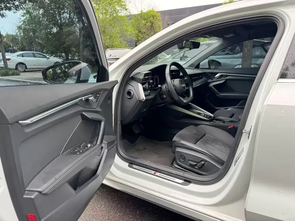 Audi A3 Audi A3 2022 Sportback 35 TFSI Luxury Sports 2022 — thumbnail 5