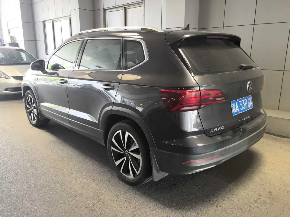 Volkswagen Tharu tuyue 2021 280TSI 2WD Deluxe Edition 2022 — thumbnail 4