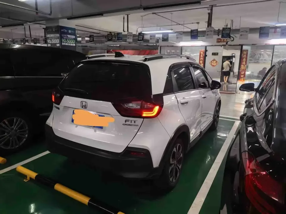 Honda FIT Fit 2021 1.5L CVT Chaoyue Max Edition 2022 — thumbnail 4