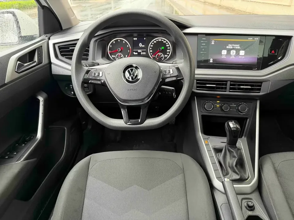 Volkswagen Polo Polo 2023 Plus 1.5L Automatic Panoramic Enjoyment Edition 2023 — thumbnail 3