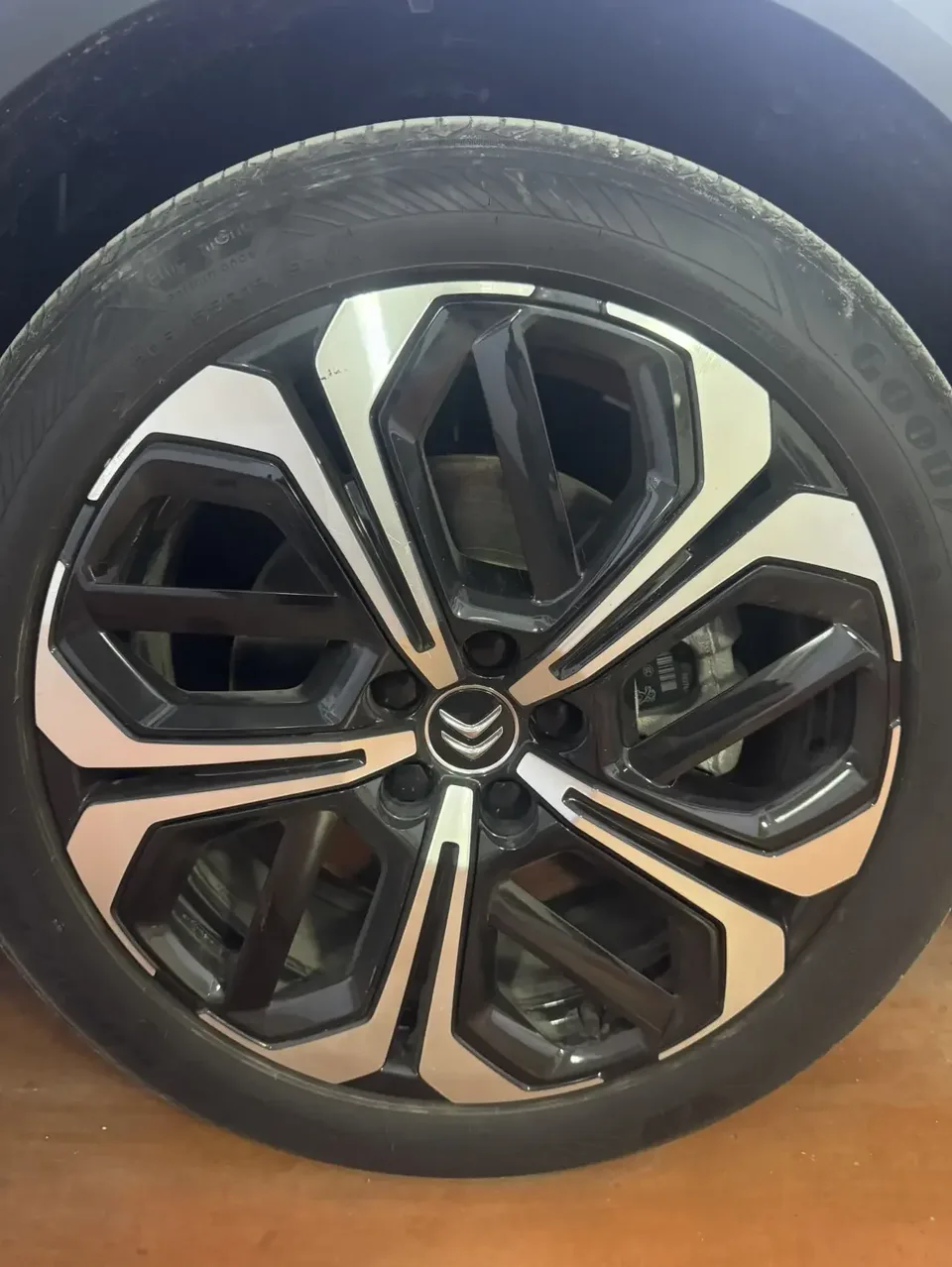 Citroen Versailles C5 X Versailles C5 X 2022 1.6T FM version 2024 — thumbnail 2