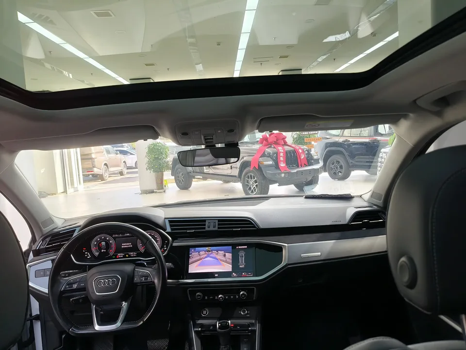 Audi Q3 Audi Q3 2022 35 TFSI Stylish Dynamic 2022 — thumbnail 4