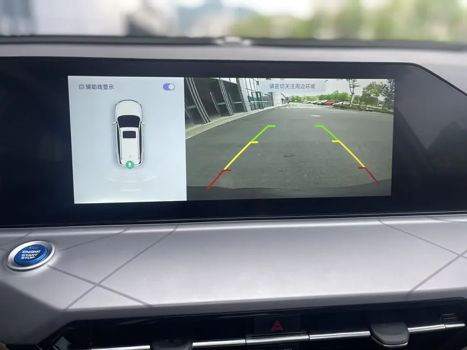 Geely Okavango Haoyue PRO 2024 1.5TD DCT vertical and horizontal + 2024 — thumbnail 3