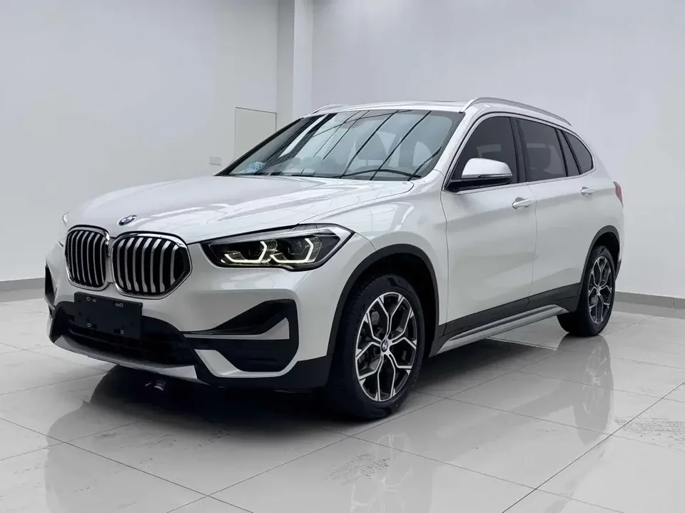 BMW X1 BMW X1 2022 sDrive20Li Fashion 2022 — photo 1, buy with delivery to Moscow