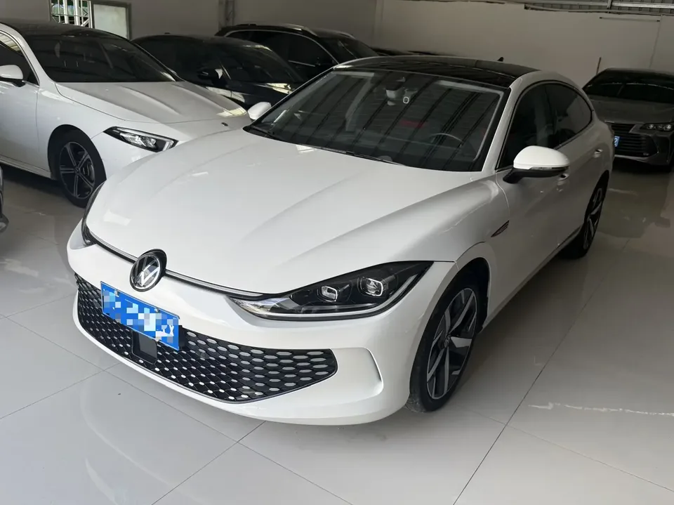 Volkswagen Lamando Lingdu 2022 Lingdu L 280TSI DSG Cool Edition 2023 — фото 1, купить с доставкой в Москву