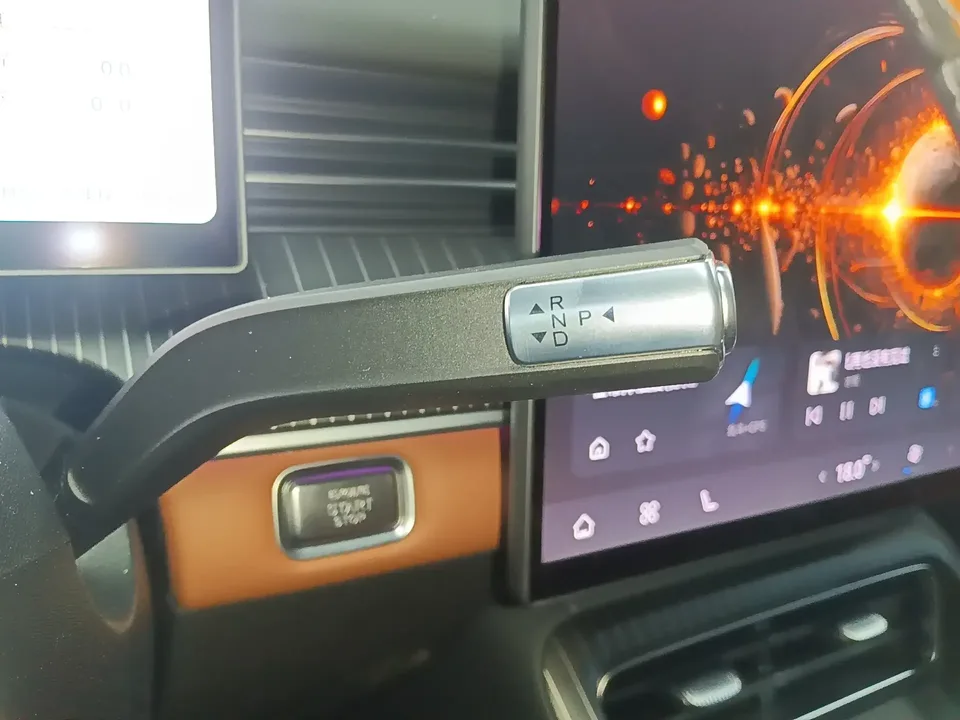 Chery Tiggo 8 Tiggo 8 2026 Fifth Generation Tiger Kunpeng 1.6T Automatic Premium Model 2026 — thumbnail 4