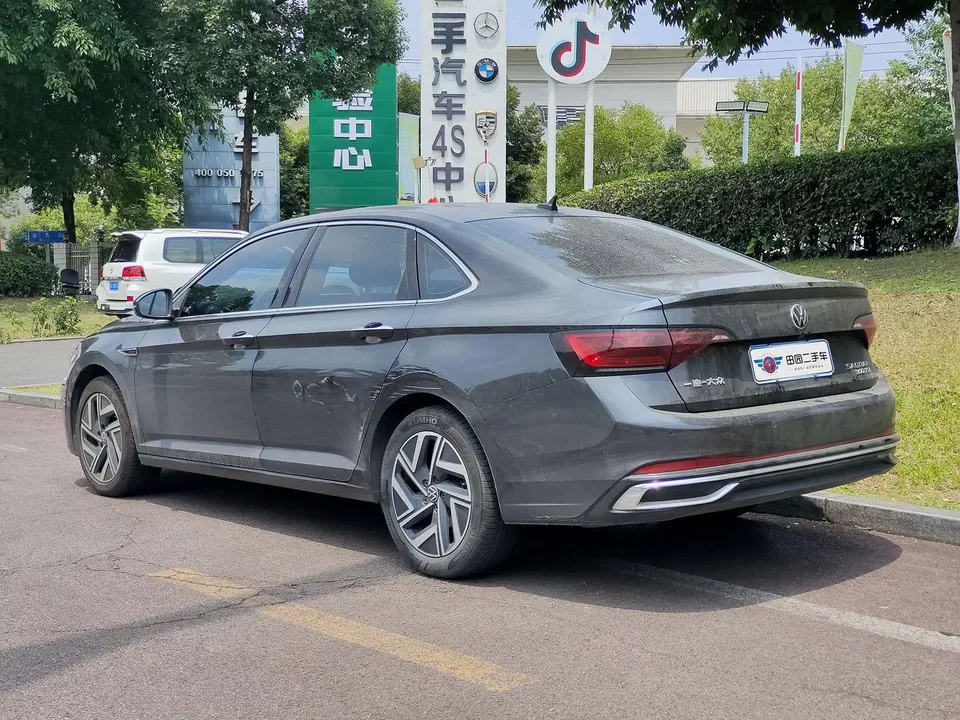 Volkswagen Sagitar Sagitar 2024 300TSI DSG Beyond Edition 2024 — thumbnail 4