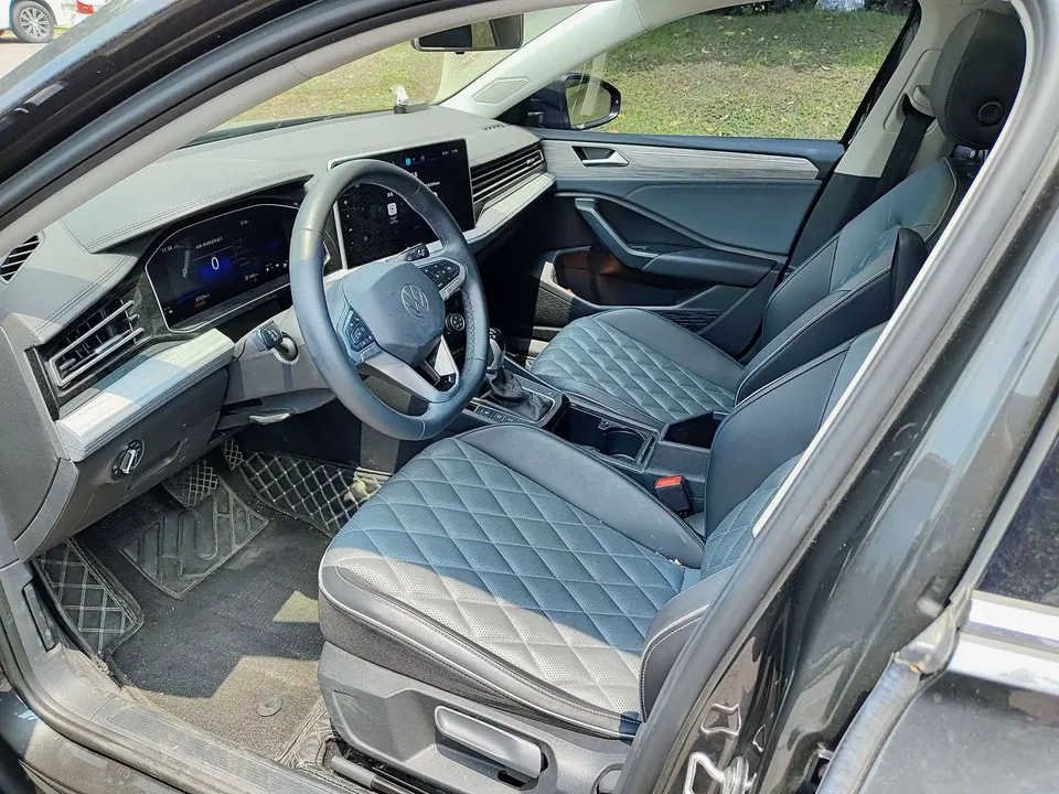Volkswagen Sagitar Sagitar 2024 300TSI DSG Beyond Edition 2024 — thumbnail 5
