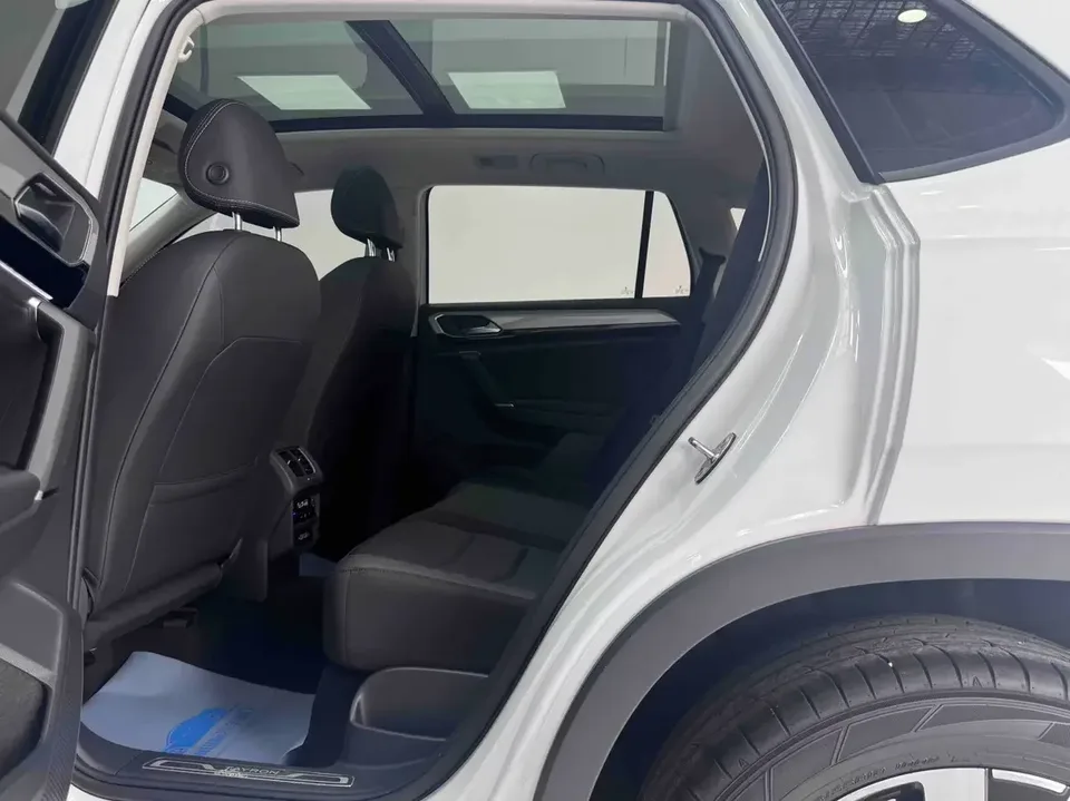 Volkswagen Tayron Tanyue 2022 280TSI 2WD Luxury Smart Edition 2022 — thumbnail 5
