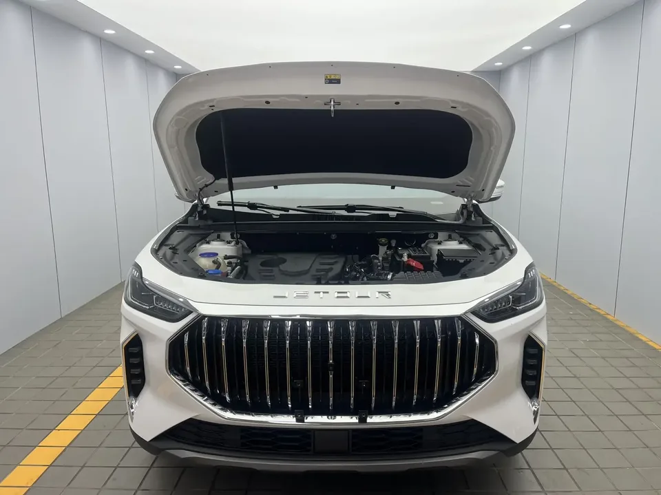 Jetour Jietu X70 PLUS Jietu X70 PLUS 2023 1.5T DCT Brave PLUS 5-seater 2023 — миниатюра 3
