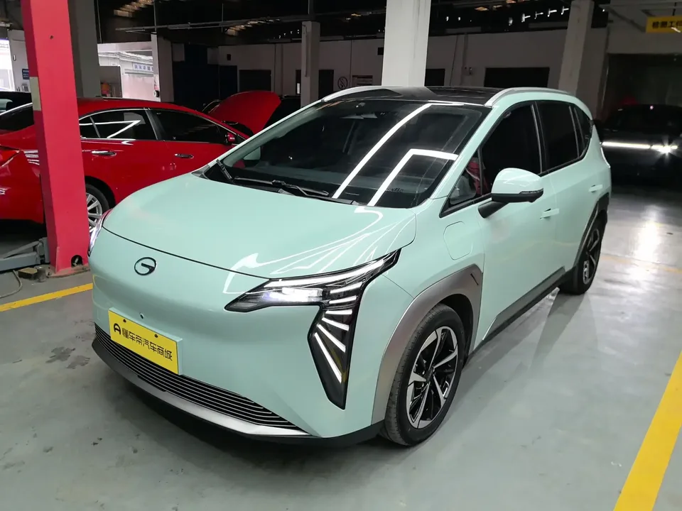 AION Y AION Y 2022 PLUS 70 Smart Edition 2023 — photo 1, buy with delivery to Moscow