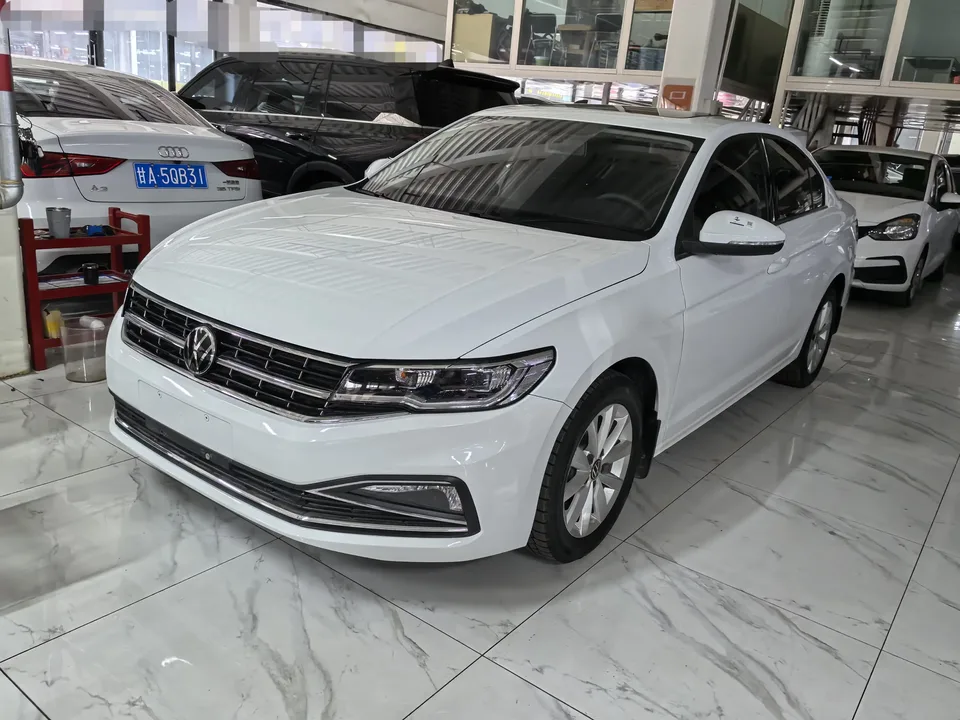 Volkswagen Bora Bora 2021 1.5L Automatic Elite Smart Link Edition 2022 — photo 1, buy with delivery to Moscow