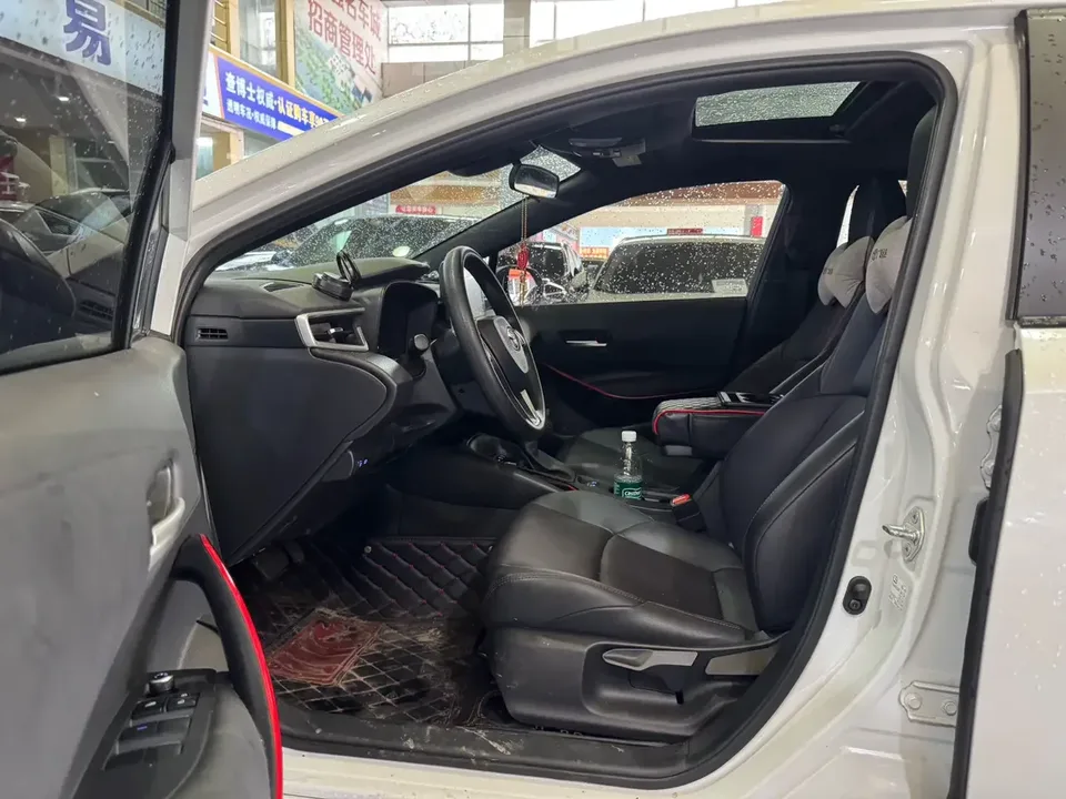 Toyota Levin Lei Ling 2022 185T CVT Sports Edition 2022 — thumbnail 3